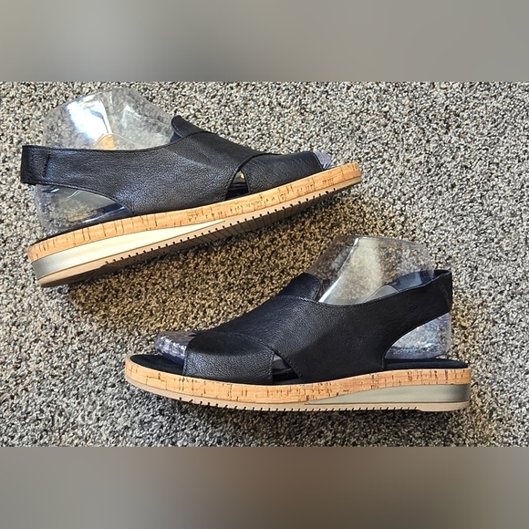 Sesto Meucci Black Leather Sylke Cross Strap Wedge Sandal 7.5 Italy Made - Picture 7 of 10